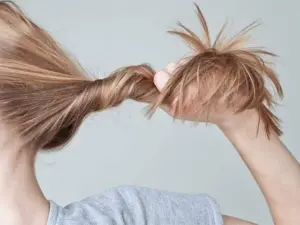 ترمیم مو بعد از دکلره